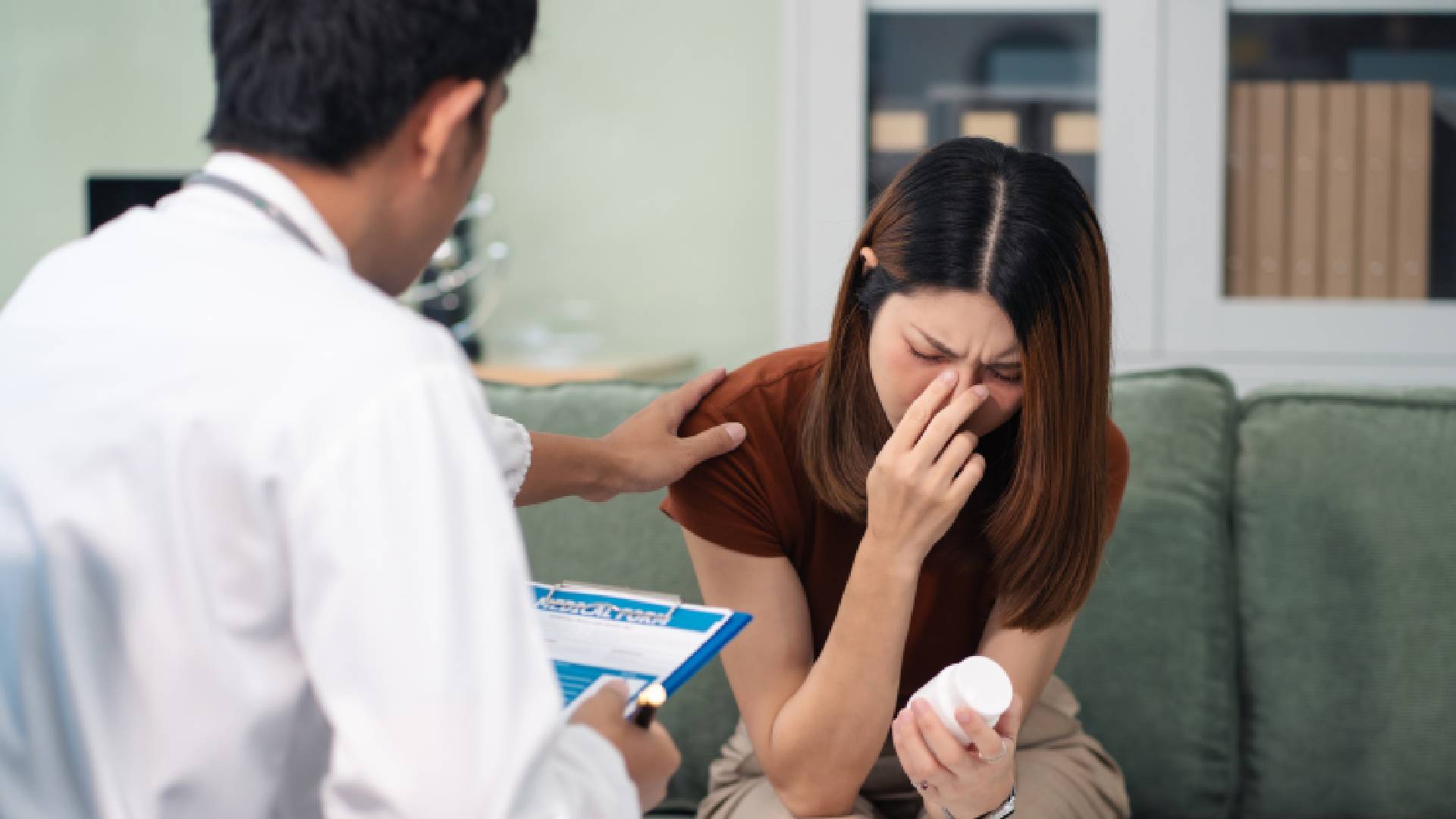 How to Spot Early Opioid Dependency Warning Signs Quickly